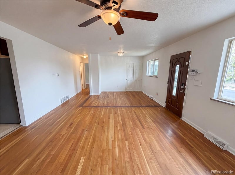5421 Raritan Way, Denver, CO 80221