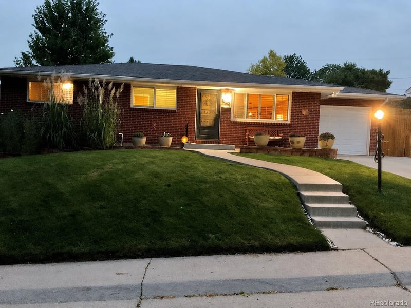 5416 Lakeview St, Littleton, CO 80120