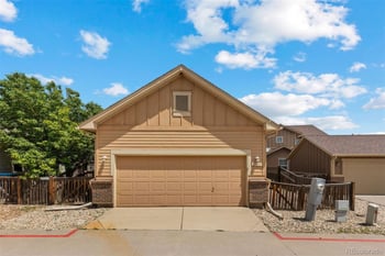 23317 E Saratoga Cir, Aurora, CO 80016