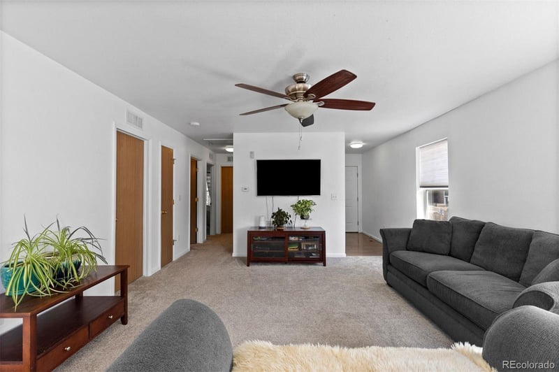 23317 Saratoga Cir, Aurora, CO 80016