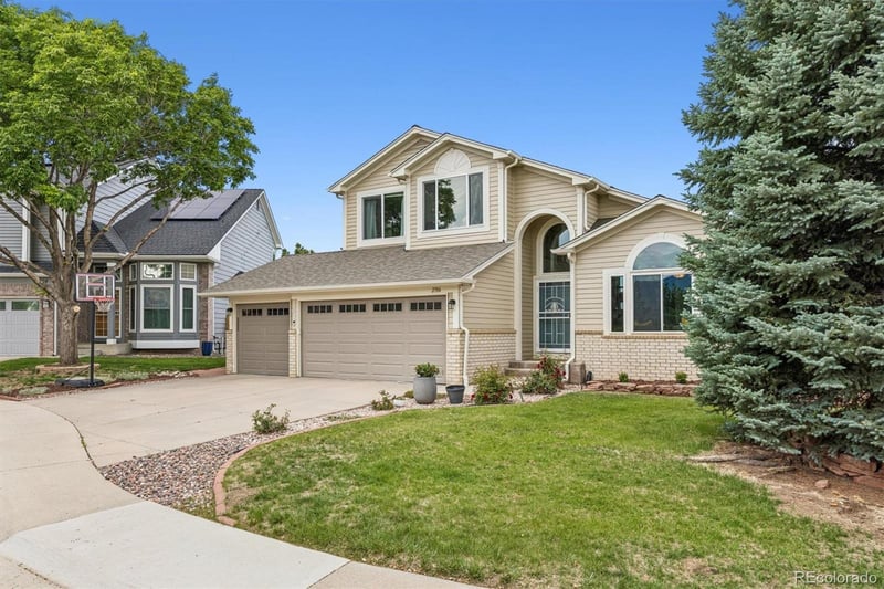 2706 S Cole Ct, Lakewood, CO 80228