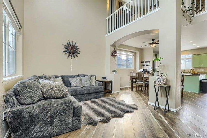 19663 63rd Pl, Aurora, CO 80019