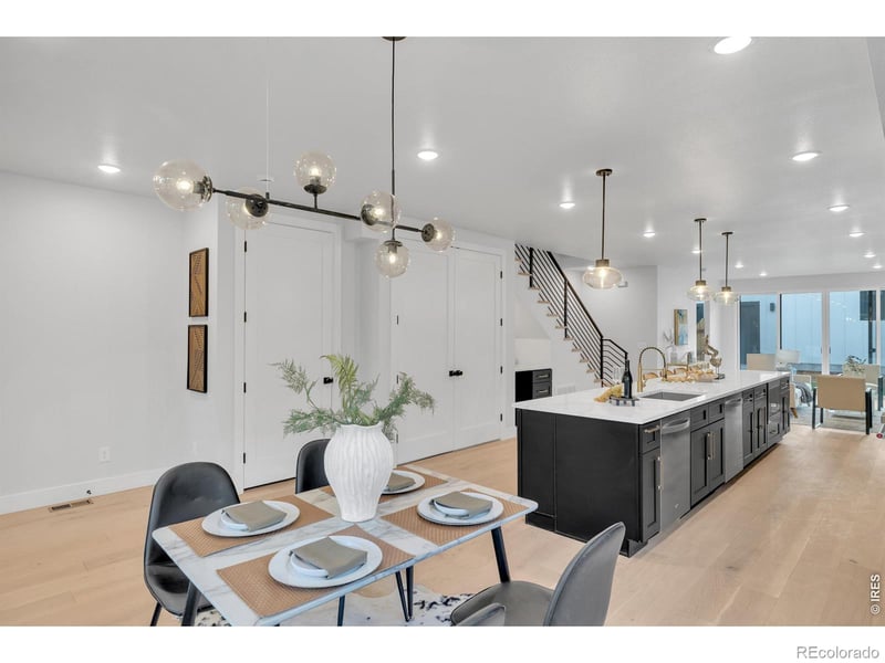 2339 Irving St, Denver, CO 80211