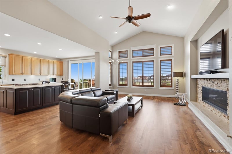 6732 Vista Lodge Loop, Castle Pines, CO 80108