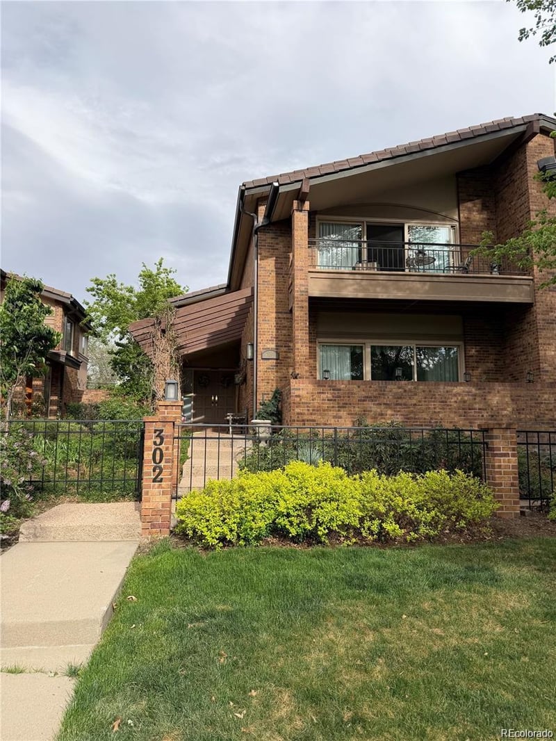 302 Cook St, Denver, CO 80206
