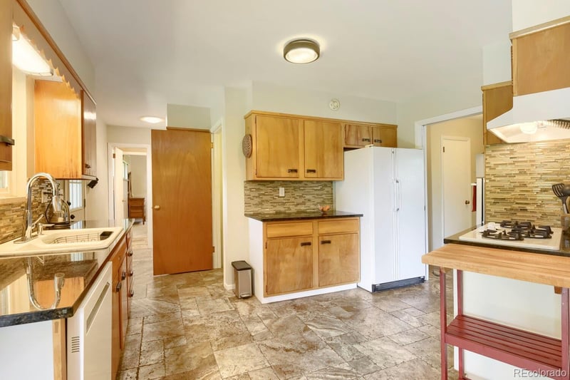 5469 S Huron Way, Littleton, CO 80120