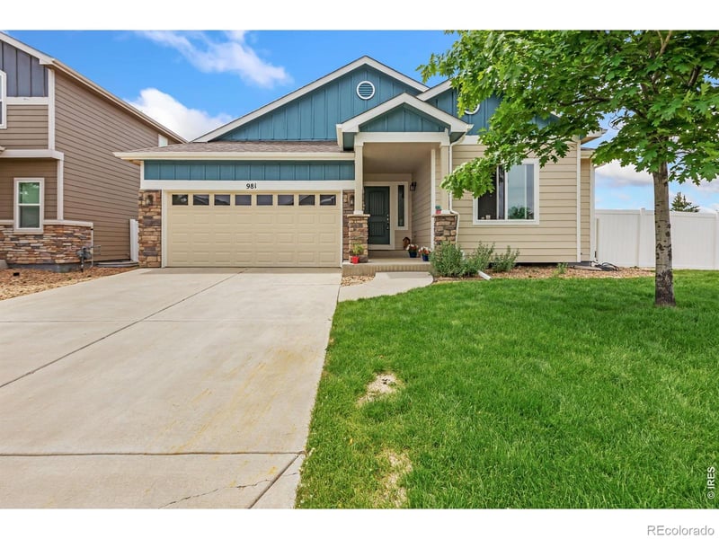 981 Antila Ave, Loveland, CO 80537