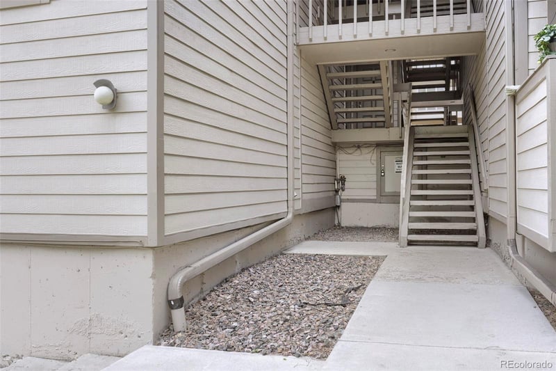 701 Harlan St #E27, Lakewood, CO 80214