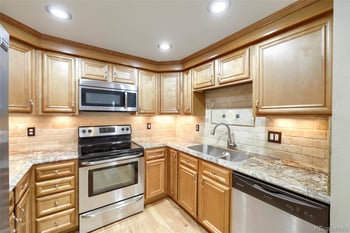 701 N Harlan St #E27, Lakewood, CO 80214