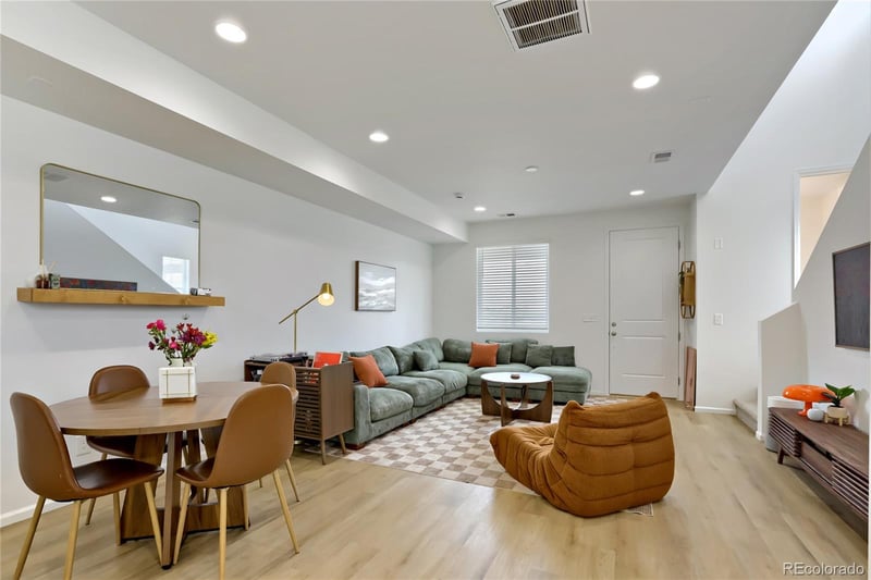 6119 Two Leaf Dr, Loveland, CO 80538