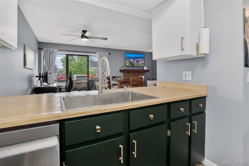 4866 Dudley St #2-1, Littleton, CO 80123