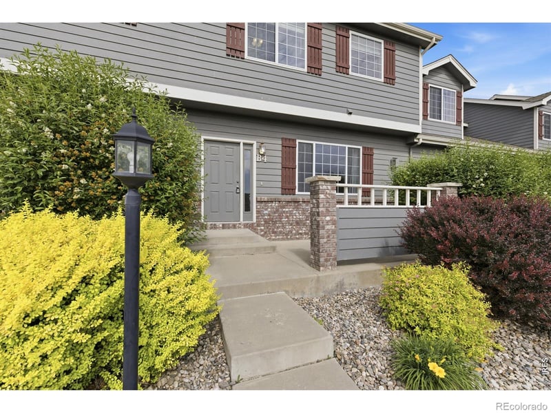 320 Strasburg Dr, Fort Collins, CO 80525