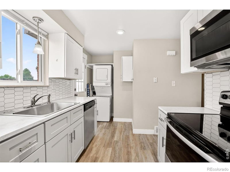221 Chestnut St, Windsor, CO 80550