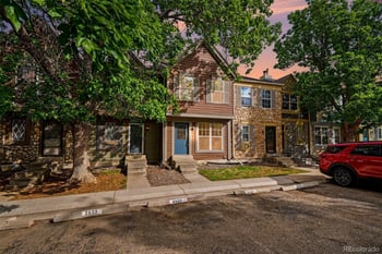 2537 E Nichols Cir, Centennial, CO 80122