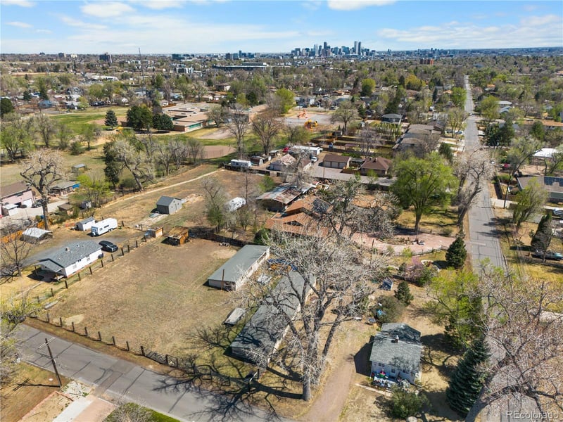 800 Kendall St, Lakewood, CO 80214