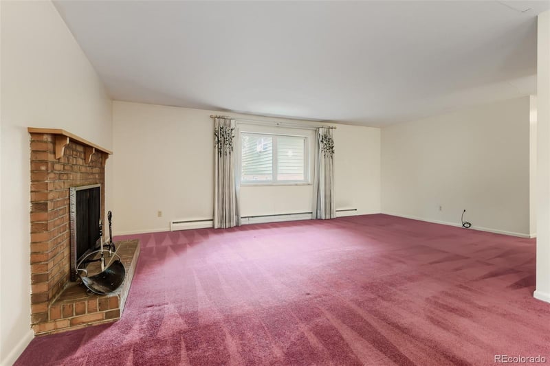 6524 Franklin St, Centennial, CO 80121