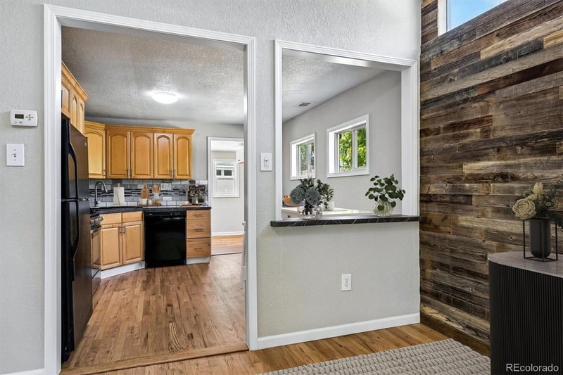 2028 W Adriatic Pl, Englewood, CO 80110