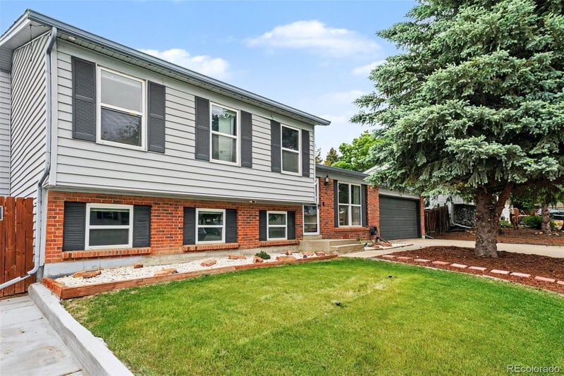 1025 Maple Dr, Broomfield, CO 80020