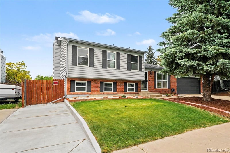 1025 Maple Dr, Broomfield, CO 80020