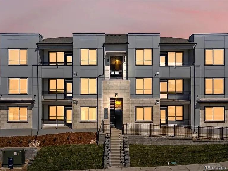 11960 Soprano Cir #204, Lone Tree, CO 80134