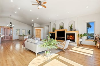 1520 S Lininger Dr, Golden, CO 80401
