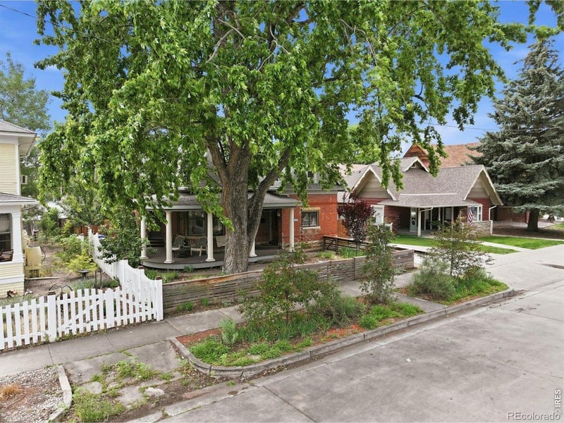 220 W 4th St, Loveland, CO 80537
