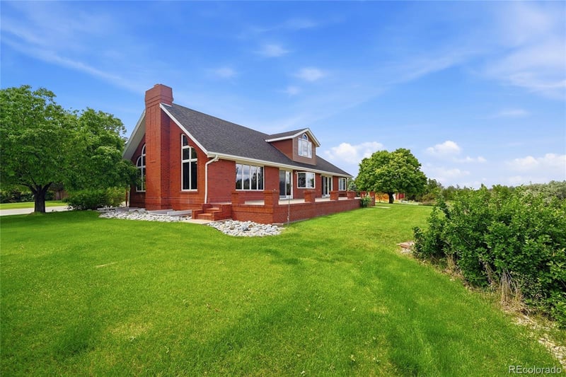18459 Shawnee Pl, Sterling, CO 80751