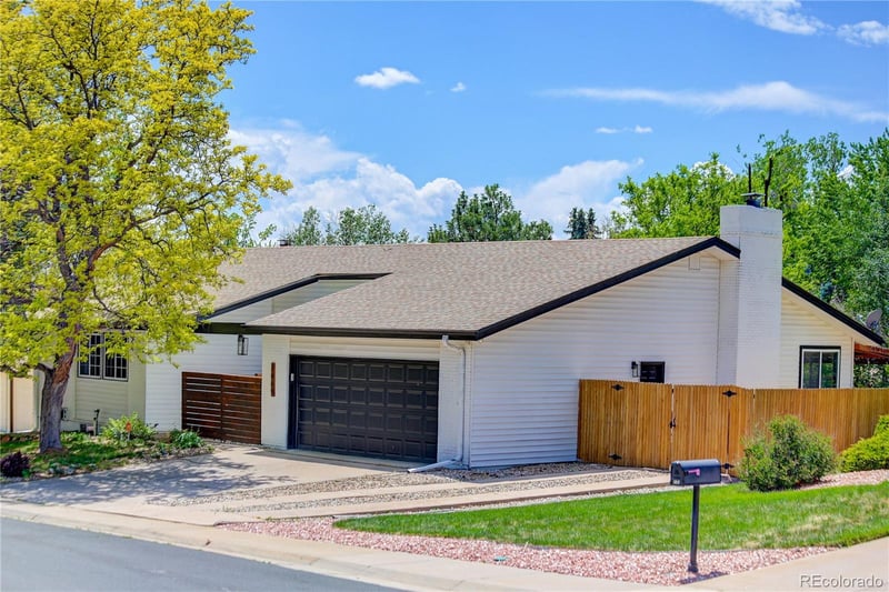 2669 Moline Ct, Aurora, CO 80014