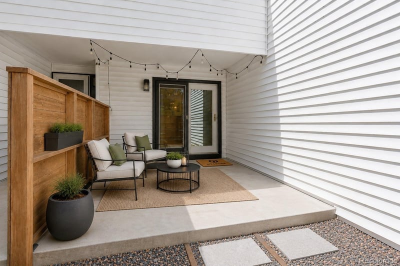 2669 Moline Ct, Aurora, CO 80014
