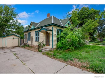 424 W 5th St, Loveland, CO 80537