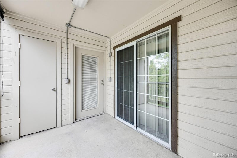 9212 Arbor Cir #E, Englewood, CO 80111