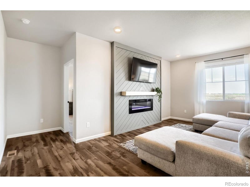 5473 Bauer Dr, Frederick, CO 80504