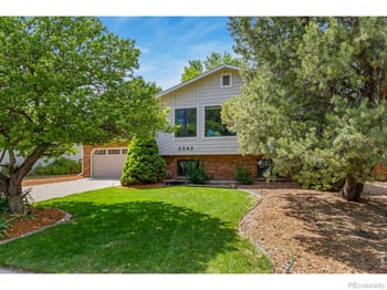 2543 Newport Dr, Fort Collins, CO 80526