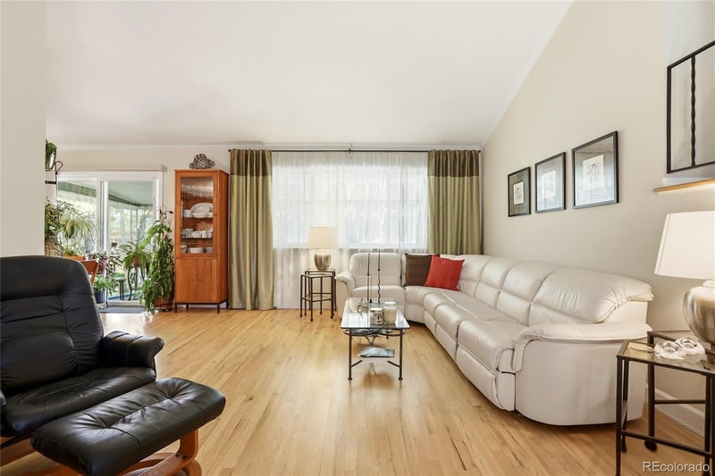 12946 2nd Ave, Aurora, CO 80011