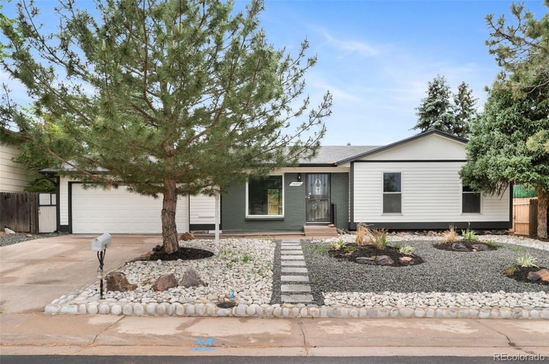 15974 Baltic Pl, Aurora, CO 80013