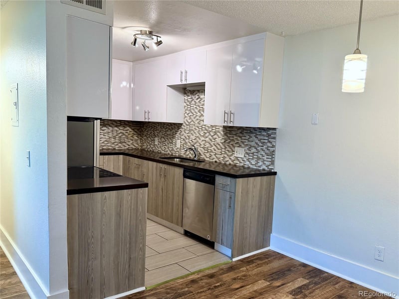 16359 10th Ave #S1, Golden, CO 80401