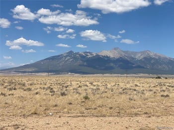 9322 Sanford Rd, Blanca, CO 81123
