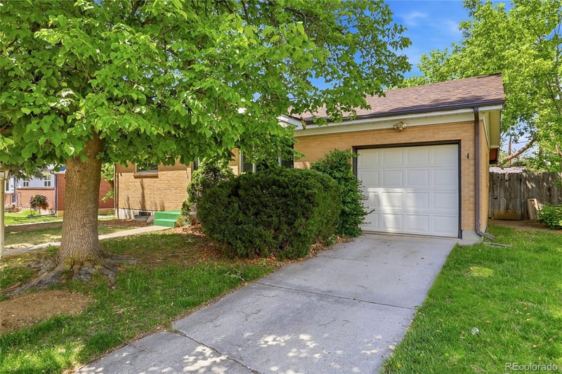 11241 Lafayette St, Northglenn, CO 80233