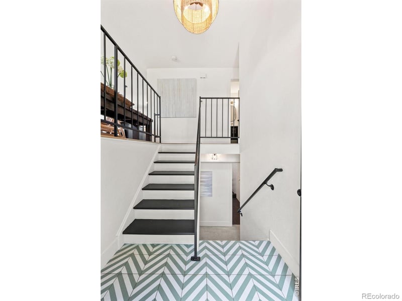 202 Short Pl, Louisville, CO 80027