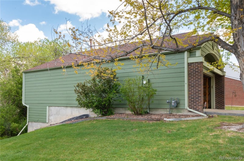 439 Jamison Cir, Littleton, CO 80120