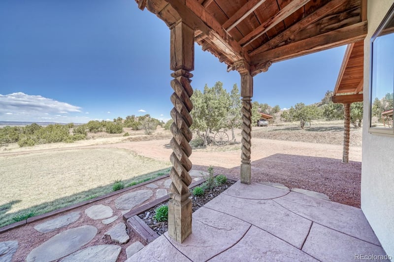 254 Bandito Trl, Florence, CO 81226