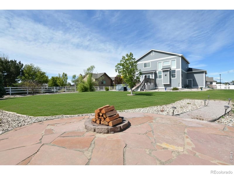 1302 Park Ridge Dr, Eaton, CO 80615