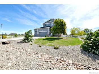 1302 Park Ridge Dr, Eaton, CO 80615