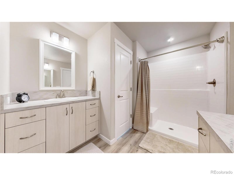 228 4th St, Berthoud, CO 80513