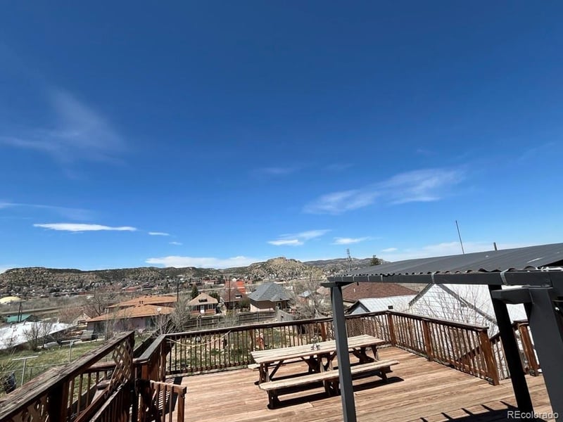 417 3rd St, Trinidad, CO 81082