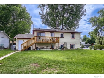417 Clover Ln, Fort Collins, CO 80521