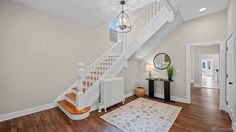 1527 Nevada Ave, Colorado Springs, CO 80907