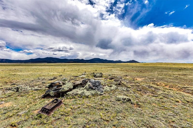 555 North Pl, Lake George, CO 80827