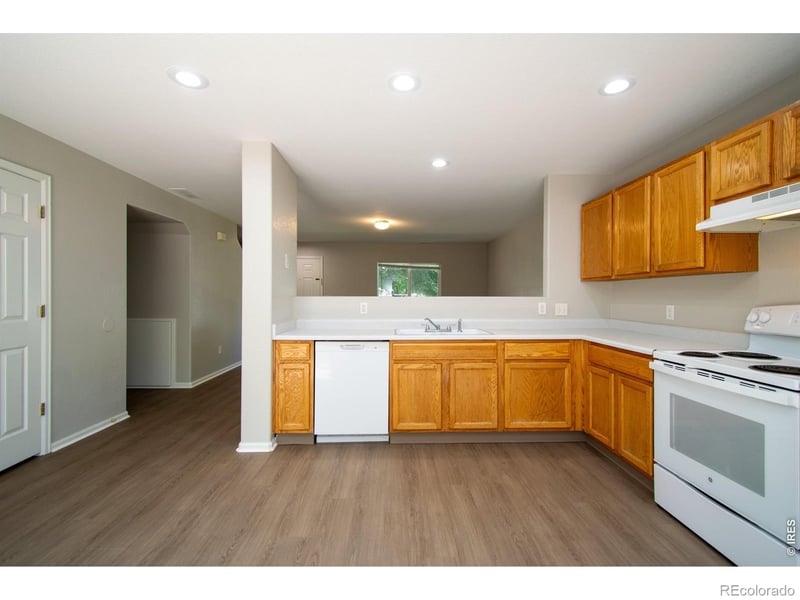 3326 Warren Farm Dr, Fort Collins, CO 80526
