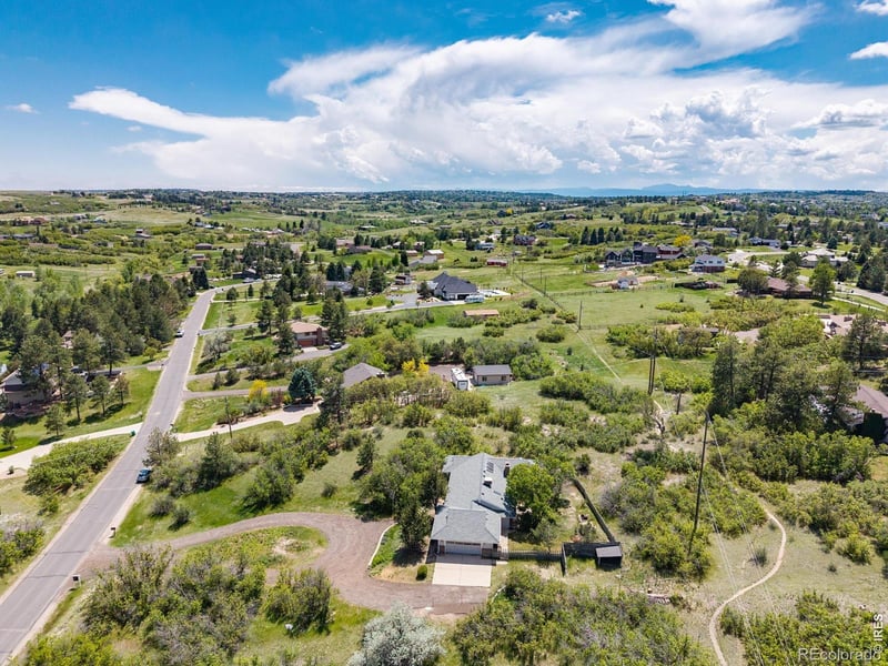 9369 Palomino Dr, Castle Rock, CO 80108